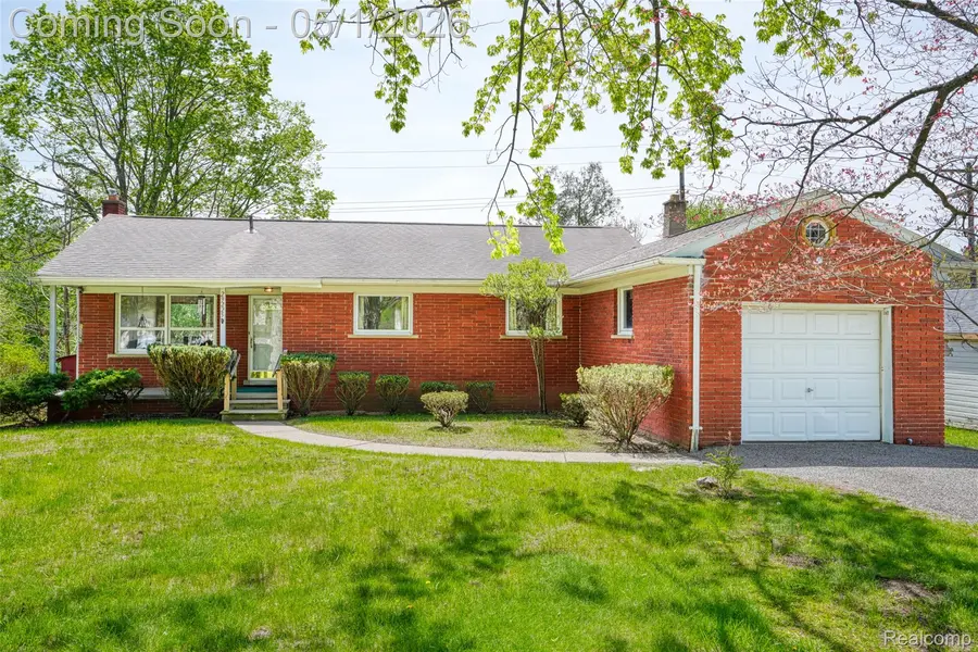 29225 Grove ST, Livonia, MI 48154