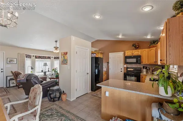 429 W Strawberry DR, Pueblo West, CO 81007
