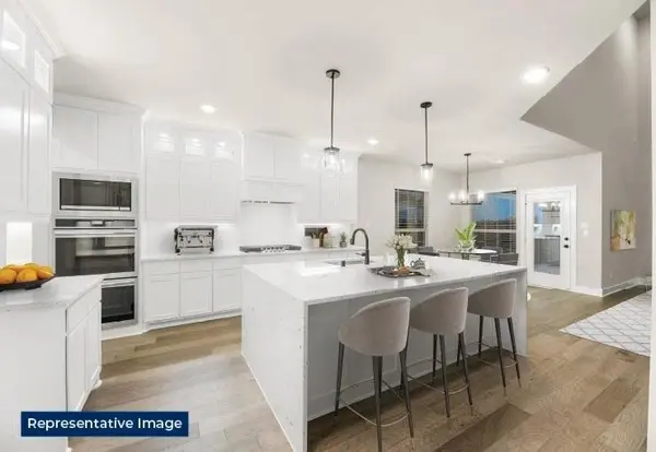 1001 E Hidden Lakes Drive, Desoto, TX 75115