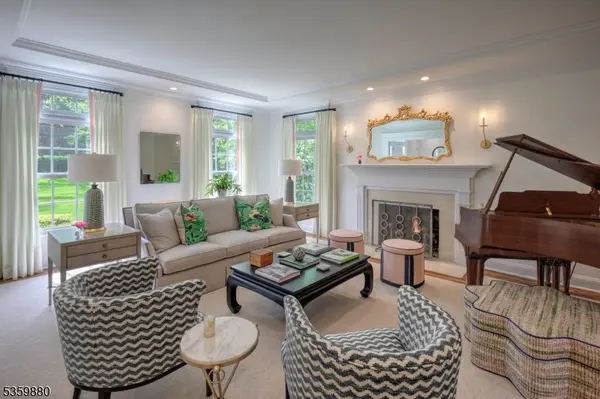 51 Post Kennel Rd, Bernardsville Boro, NJ 07931