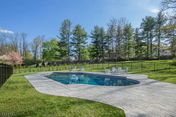1 White Deer Ln, Harding Twp., NJ 07976