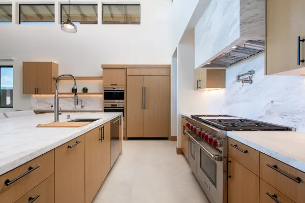 68-1049 KE KAILANI DR, Kamuela, HI 96743