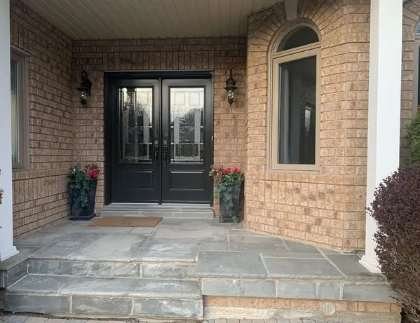 37 Nevada CRES, Vaughan, ON L6A 2V5