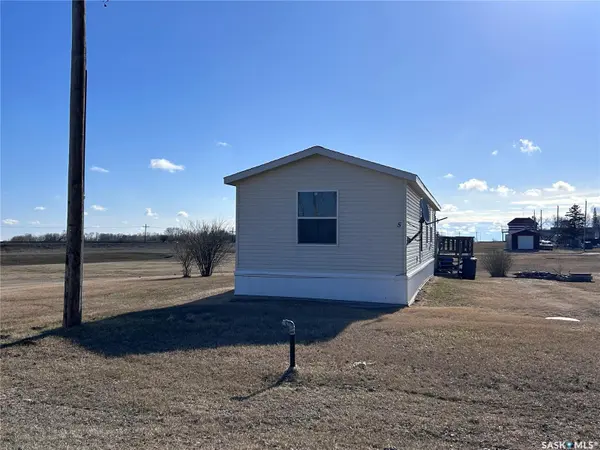 #5 Grid ROAD,  Fleming,  SK S0G 1R0