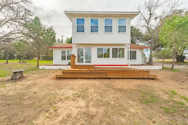 216 Broken Arrow, Comanche, TX 76442