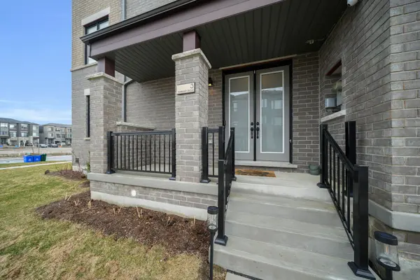 3 Tennant CIR, Vaughan, ON L4H 5L2