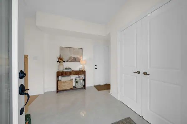 3 Tennant CIR, Vaughan, ON L4H 5L2