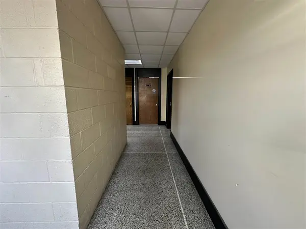 105 Iowa Ave #297, Iowa City, IA 52240