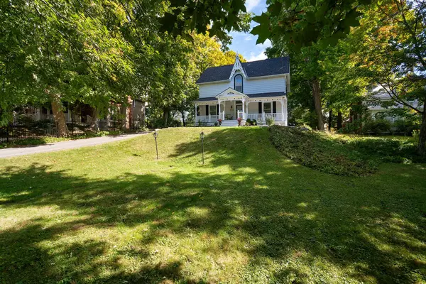 332 Main ST, King, ON L0G 1T0