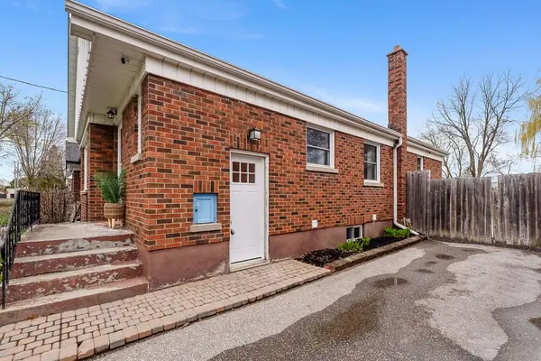 855 Hortop ST, Oshawa, ON L1G 4N8