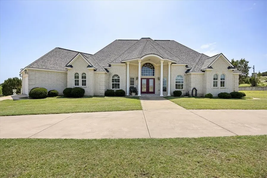 2030 Hills Court, Stephenville, TX 76401