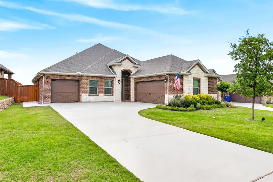 200 Open Sky Drive, Aledo, TX 76008