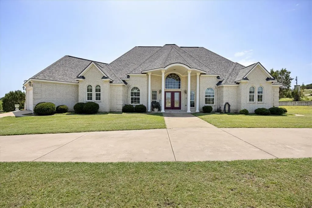 2030 Hills Court, Stephenville, TX 76401
