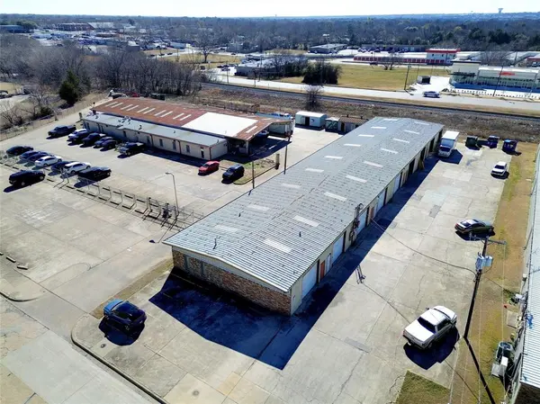742 Dalworth Drive #600, Mesquite, TX 75149