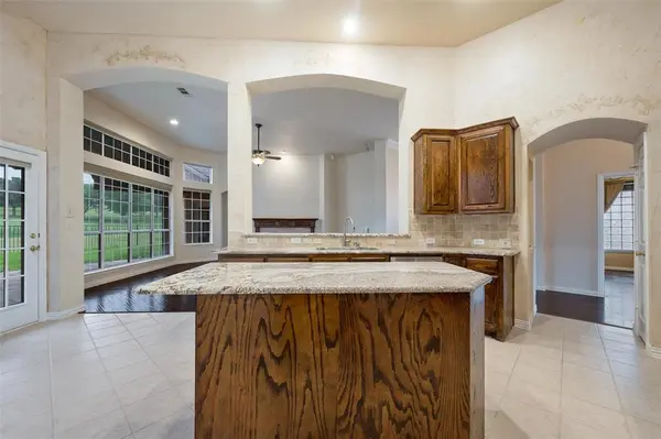 1660 Kimble Drive, Carrollton, TX 75010