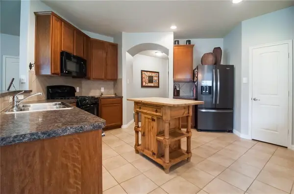 913 Buffalo creek Drive, Mckinney, TX 75072