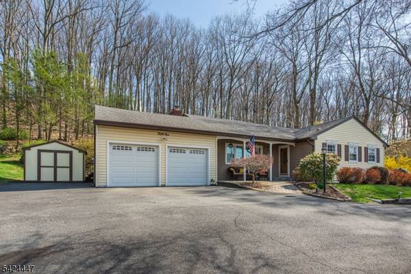 51 Pleasant Hill Rd, Roxbury Twp., NJ 07876