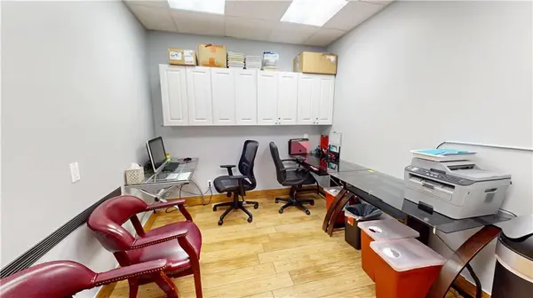 2833 Ocean Pkwy, Brooklyn, NY 11235