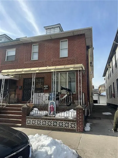 2116 70th ST, Brooklyn, NY 11204