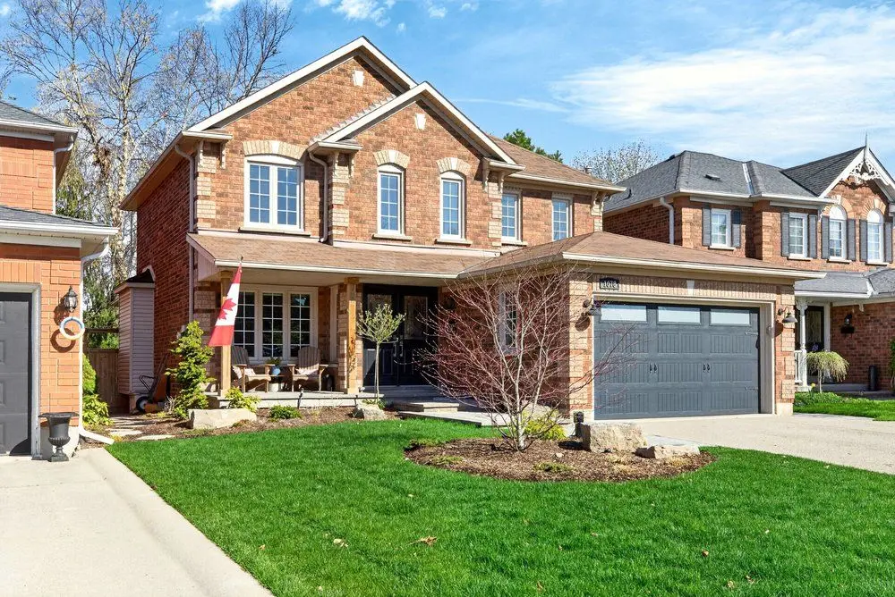 1078 Augustus DR, Burlington, ON L7S 2L1
