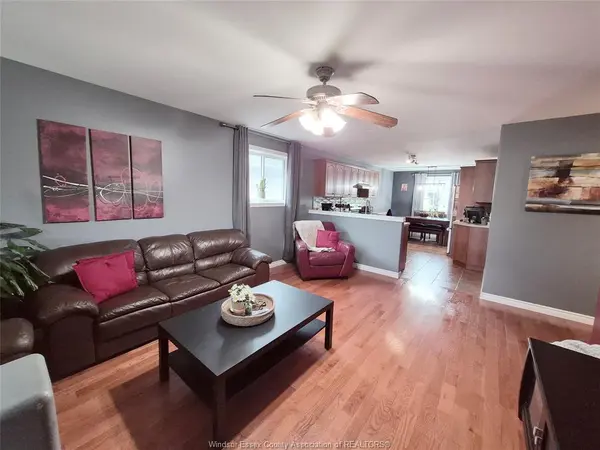 2514 DUNESHILL Avenue, Windsor, ON N8P 1Y2