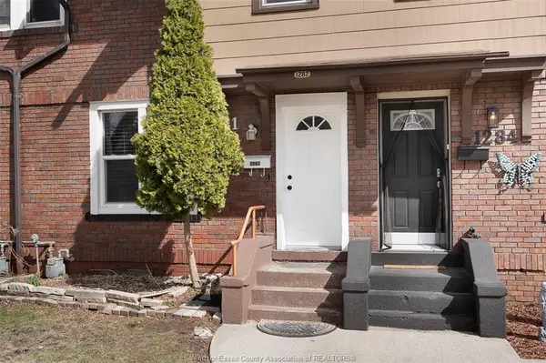 1282 MONMOUTH, Windsor, ON N8Y 3M1