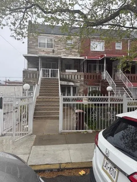714 East 95th ST, Brooklyn, NY 11236