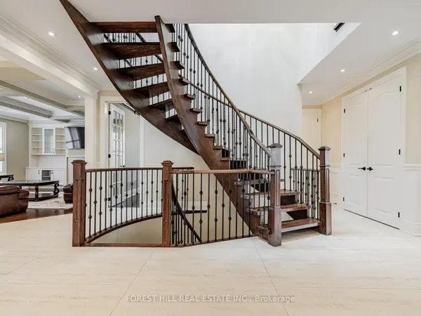394 Connaught AVE, Toronto C07, ON M2R 2M2
