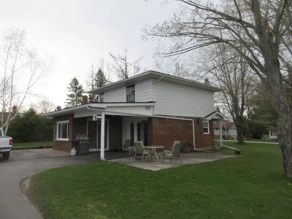 137 Reid ST, Kawartha Lakes, ON K0M 1A0