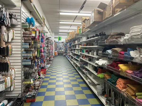 299 Bank ST #Ground Floor, Ottawa Centre, ON K2P 1X7