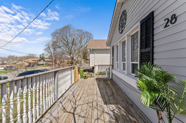 28 Caroline ST, Kawartha Lakes, ON K9V 1T1