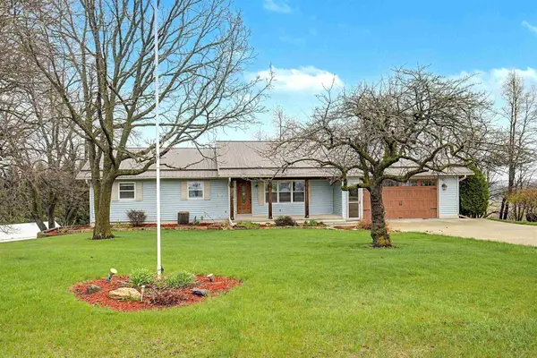 551 Mapes Drive, Stockton, IL 61085