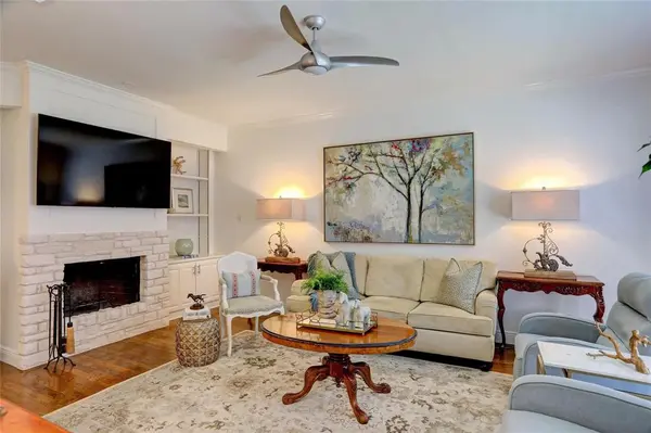 1229 Wooded Trail, Hurst, TX 76053