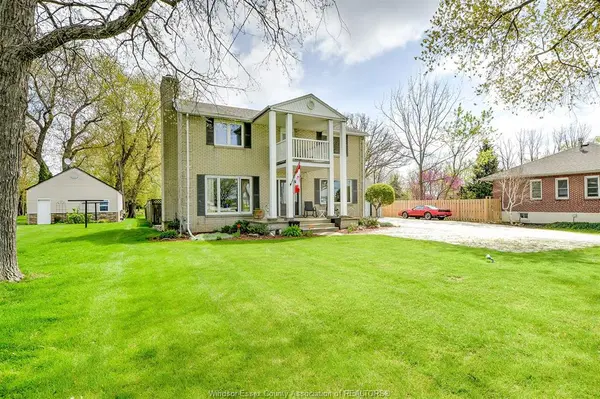 885 FRONT Road North, Amherstburg, ON N9V 2V6