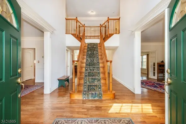 32 INDEPENDENCE DRIVE, Bernards Twp., NJ 07920