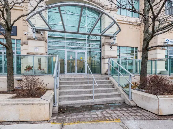 9 George ST N #1602, Brampton, ON L6X 0T6