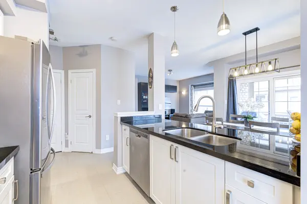 1401 Plains RD E #87, Burlington, ON L7R 0C2