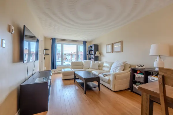 30 Harris DR, North Bay, ON P1A 3Z2