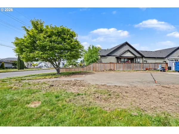 515 N MAIN ST, Mt Angel, OR 97362