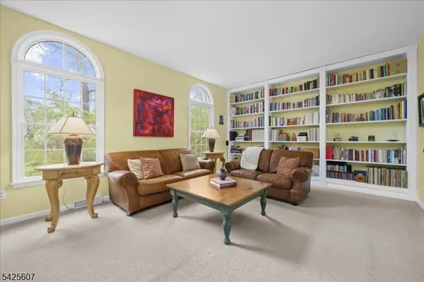 36 Jockey Hollow Rd, Bethlehem Twp., NJ 08802