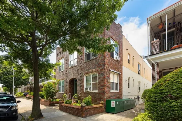 318 67th ST, Brooklyn, NY 11220