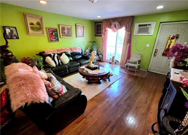 866 East 94th ST, Brooklyn, NY 11236