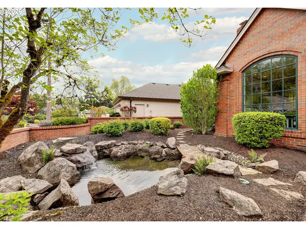 7720 SW VILLAGE GREENS CIR, Wilsonville, OR 97070