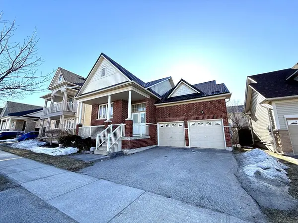 49 Counsellor TER, Barrie, ON L4M 7G9