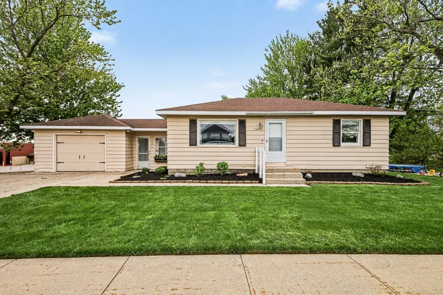 7041 28th AVE, Georgetownchartertownship_ottawa, MI 49426