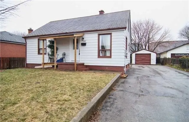186 Maurice DR, Oakville, ON L6K 2W9