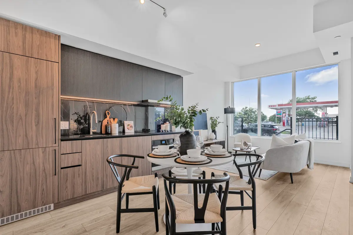 1100 Sheppard AVE W #121, Toronto W05, ON M3K 0E4