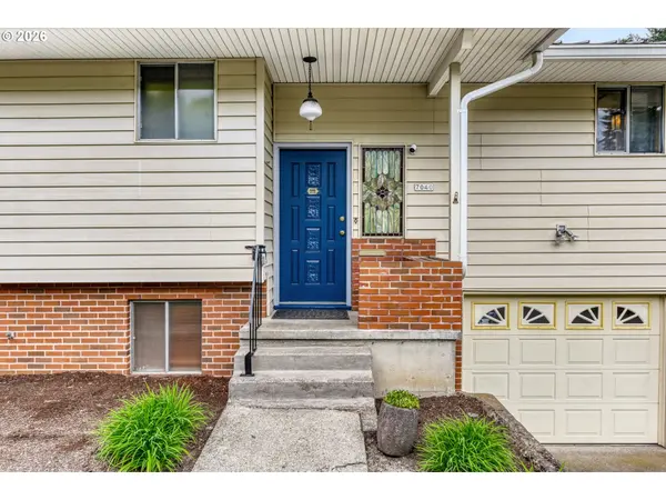 7040 SW 2ND AVE, Portland, OR 97219