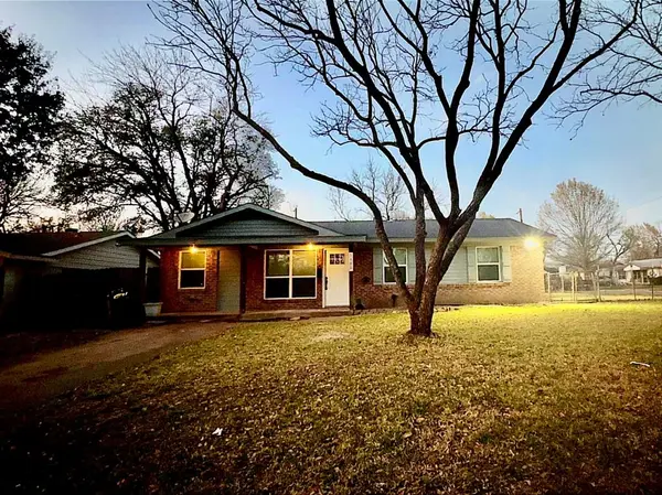1115 Casa Drive, Mesquite, TX 75149
