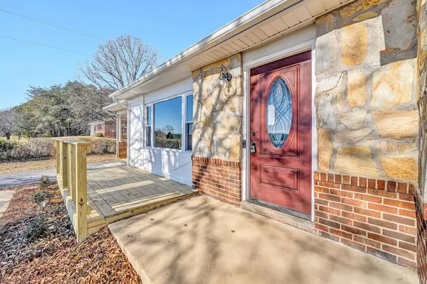 1104 Union Hall School Rd, Chatham, VA 24531